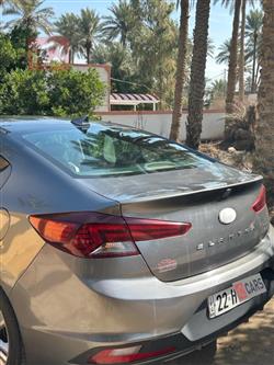 هیۆندای ئەلەنترا